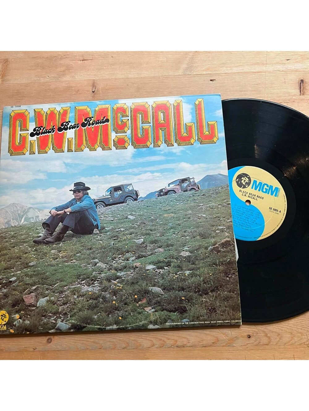 C.W. McCall - Black Bear Road 33rpm VG+ VR22